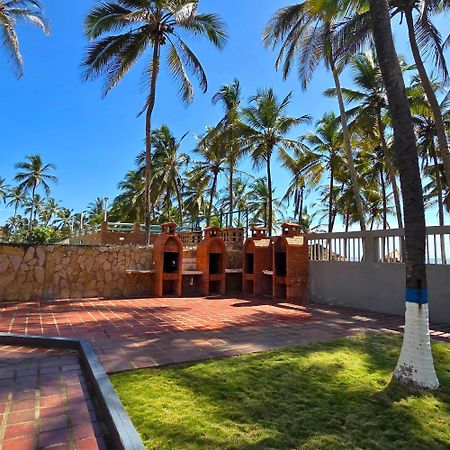 Tucacas, Frente Al Mar, Balcon, Piscina Y Playa Privadaアパートメント エクステリア 写真